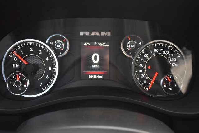 Used 2024 RAM 2500 Big Horn w/ Night Edition AWD/4WD image 30