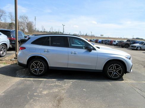 New 2026 Mercedes-Benz GLC 300 4MATIC image 2