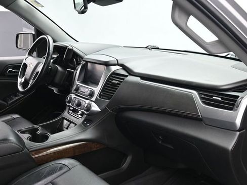 Used 2020 Chevrolet Tahoe LT image 30