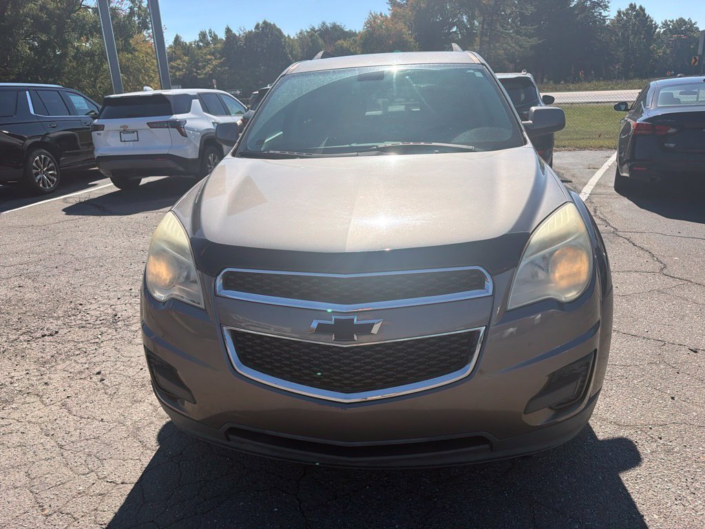 Used 2010 Chevrolet Equinox LT w/ Vehicle Interface Package FWD image 2