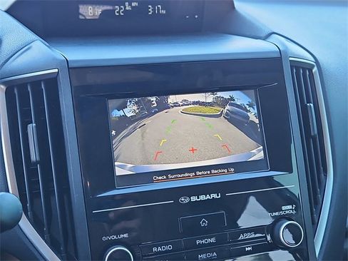 Used 2018 Subaru Crosstrek 2.0i Premium w/ Eyesight System image 24