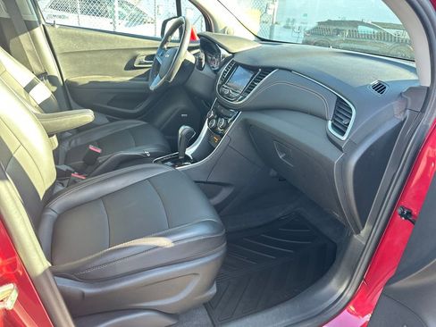 Certified 2020 Chevrolet Trax Premier image 27