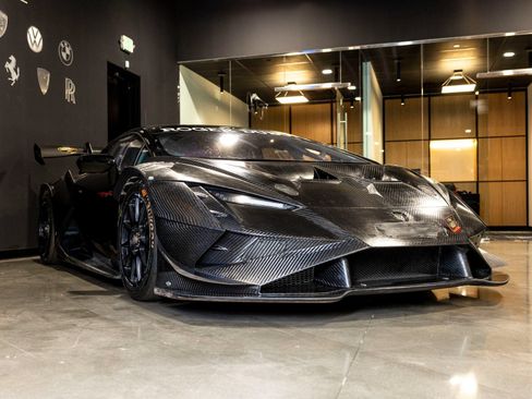 Used 2022 Lamborghini Huracan EVO RWD image 5