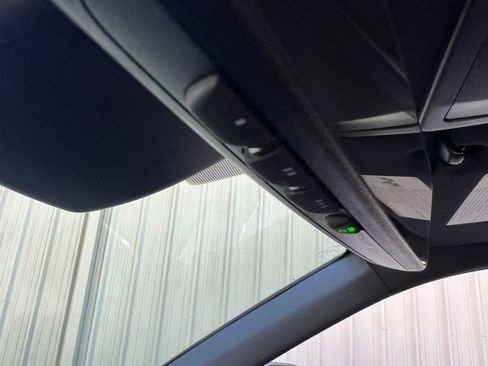 Used 2022 Toyota Highlander XSE image 30