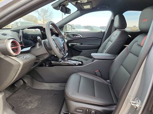 New 2026 Chevrolet Trax RS w/ Driver Confidence Package image 9