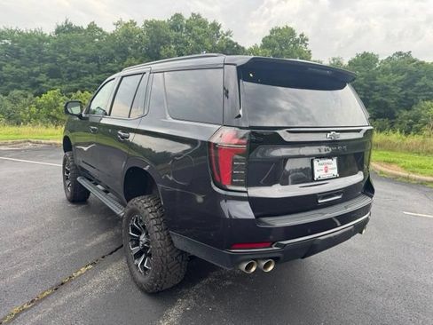 Used 2025 Chevrolet Tahoe Z71 AWD/4WD image 5