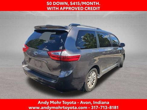 Used 2017 Toyota Sienna XLE w/ XLE Navigation Package FWD image 7