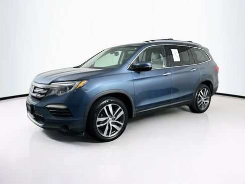 Used 2018 Honda Pilot Elite image 3