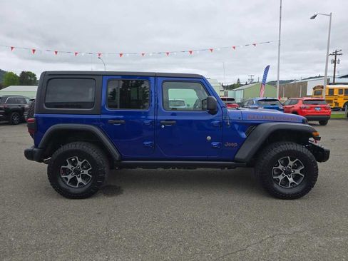 Used 2018 Jeep Wrangler Unlimited Rubicon AWD/4WD image 6