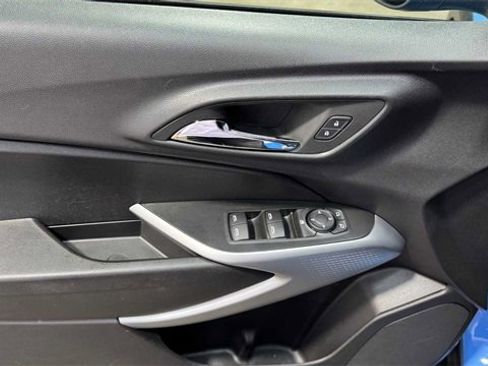 Used 2024 Chevrolet Trax RS w/ Driver Confidence Package image 18