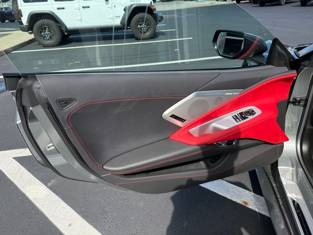 Used 2023 Chevrolet Corvette Stingray Preferred Cpe w/ Battery Protection Package RWD image 9