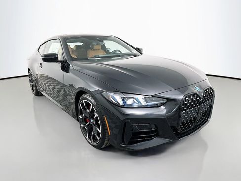 New 2026 BMW 430i Coupe w/ M Sport Package image 3