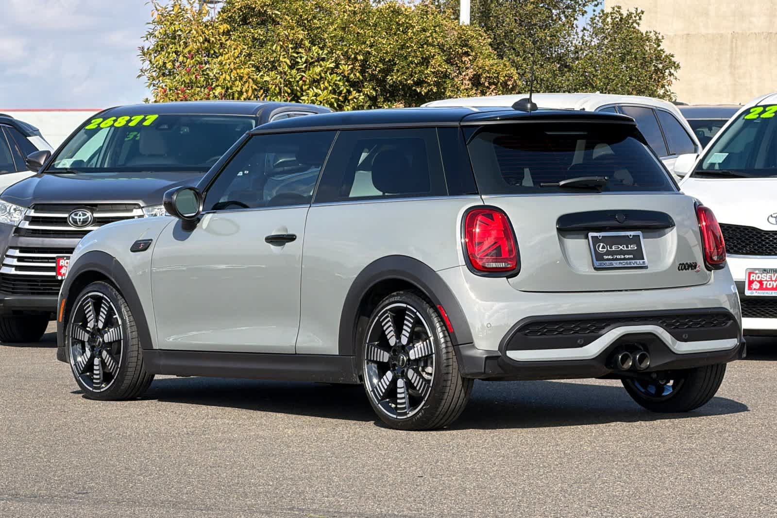 Used 2023 MINI Cooper S FWD image 6