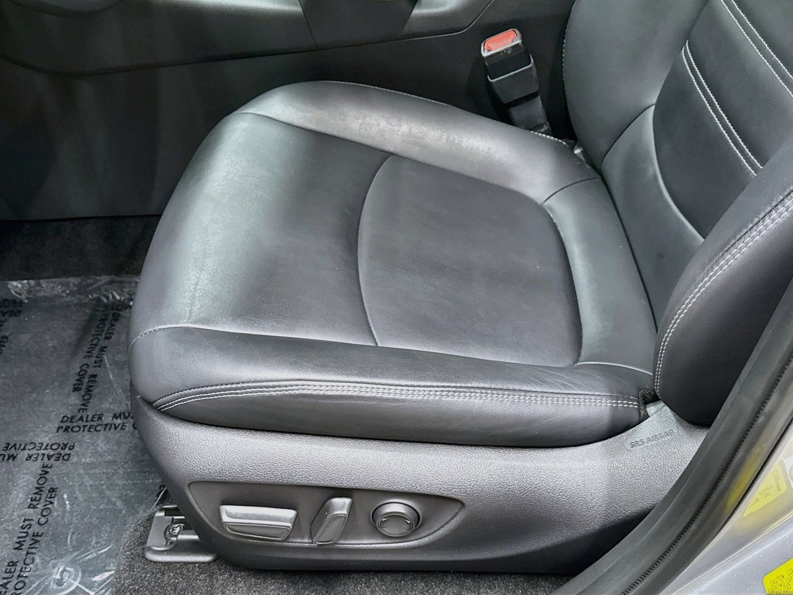 Used 2023 Toyota RAV4 XLE Premium AWD/4WD image 22