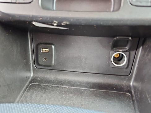 Used 2018 Chevrolet Colorado Z71 w/ Centennial Edition image 19