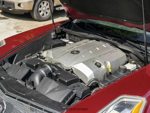 Used 2006 Cadillac XLR RWD image 26