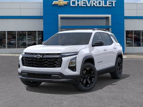 New 2026 Chevrolet Equinox LT FWD image 6