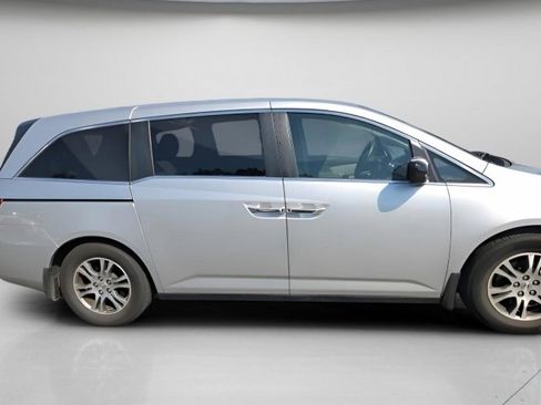 Used 2013 Honda Odyssey EX image 6