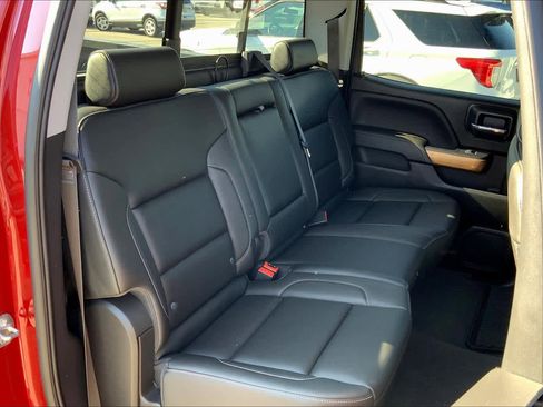 Used 2018 Chevrolet Silverado 1500 LTZ w/ Sport Package AWD/4WD image 19