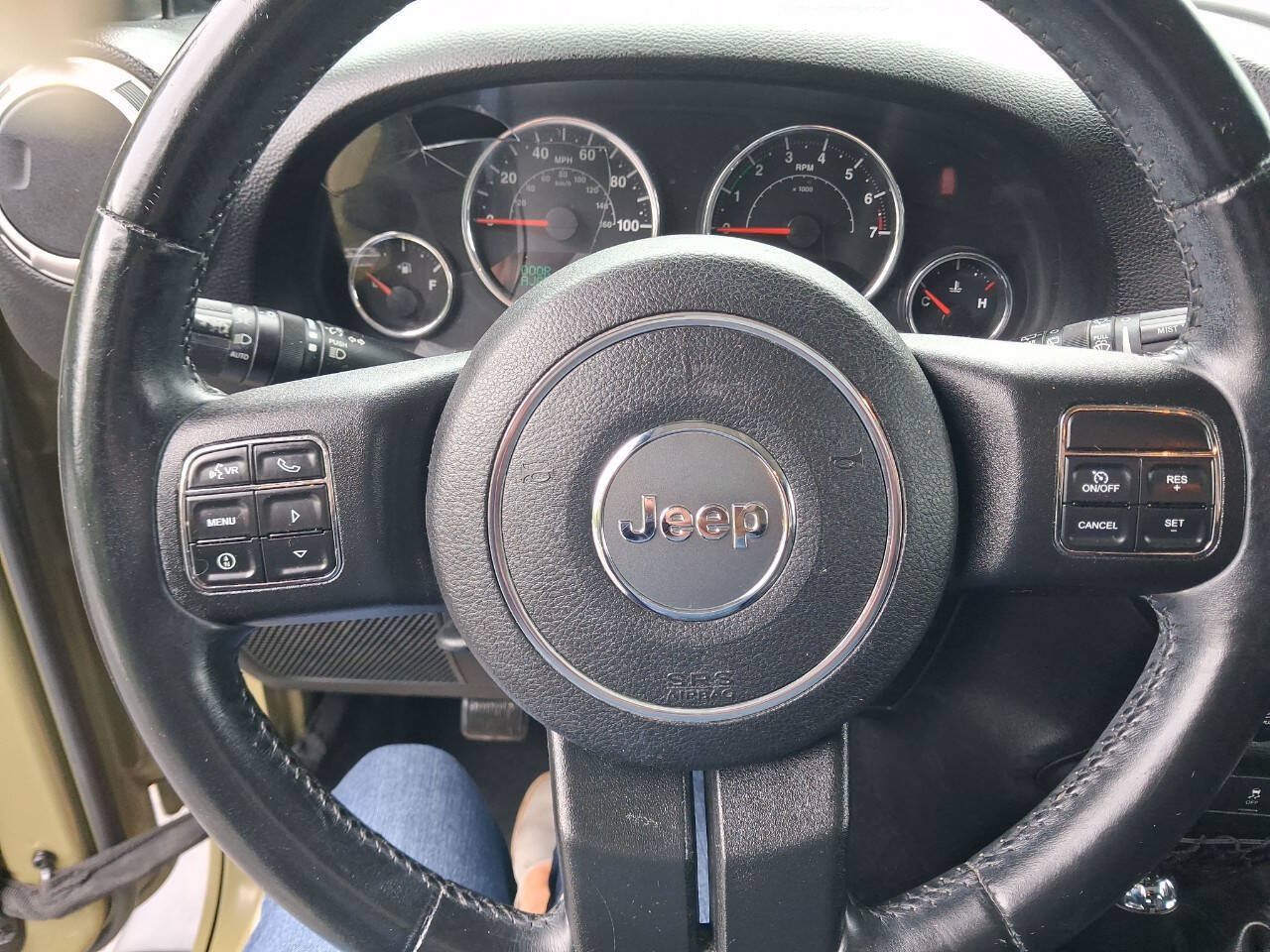 Used 2013 Jeep Wrangler Sahara w/ Connectivity Group AWD/4WD image 23