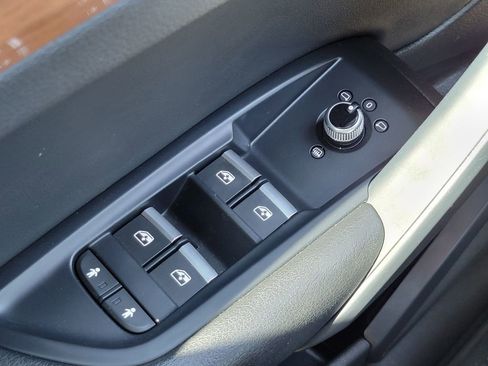 Used 2021 Audi Q5 2.0T Premium image 26