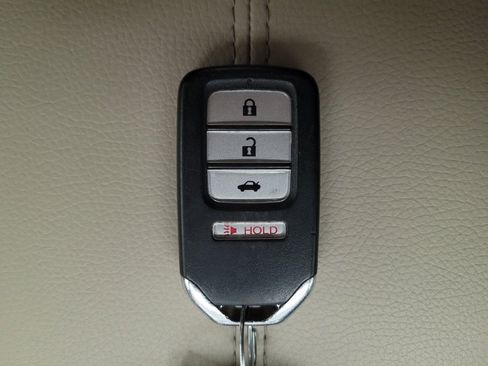 Used 2015 Honda Accord EX-L image 32