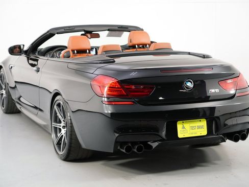 Used 2017 BMW M6 Convertible image 49