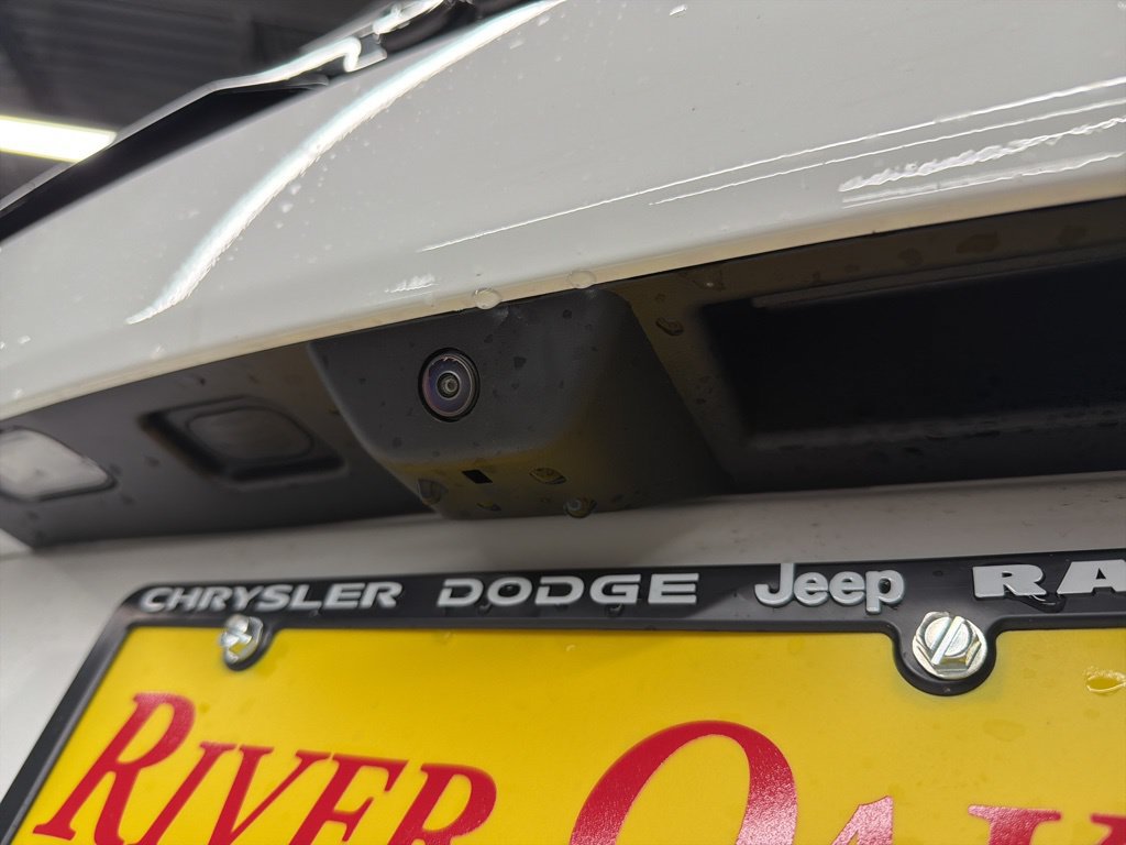 New 2026 Jeep Grand Cherokee Altitude AWD/4WD image 7