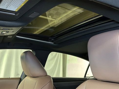 Certified 2023 Lexus ES 350 w/ Premium Package image 6