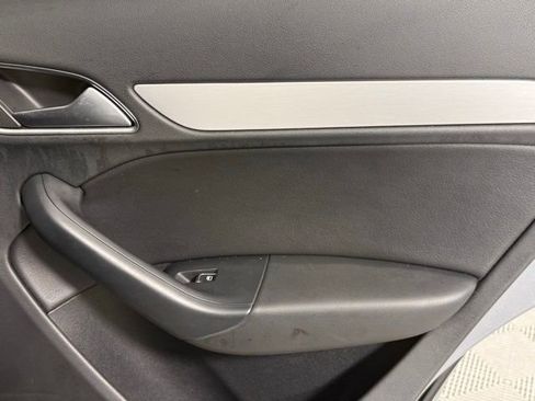 Used 2018 Audi Q3 2.0T Premium Plus w/ Premium Plus Package image 22