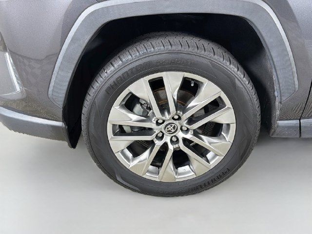 Used 2021 Toyota RAV4 XLE Premium FWD image 35
