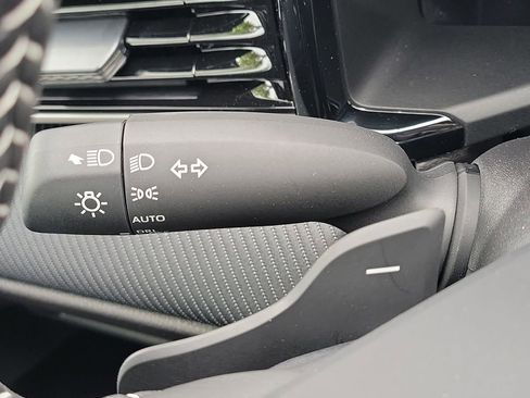 New 2026 Toyota Camry SE image 29