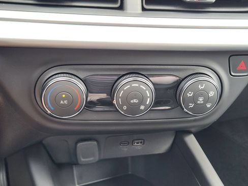 New 2026 Chevrolet Trax LS FWD image 17