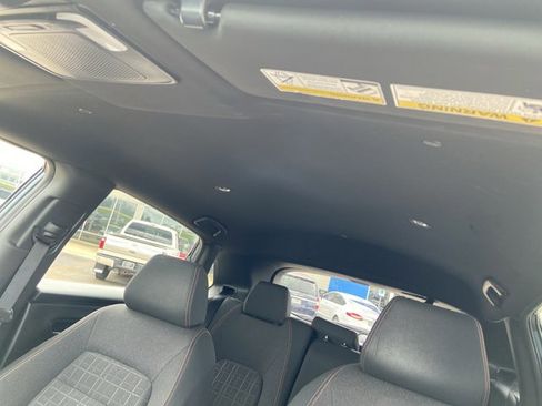 Used 2023 Honda HR-V Sport image 29