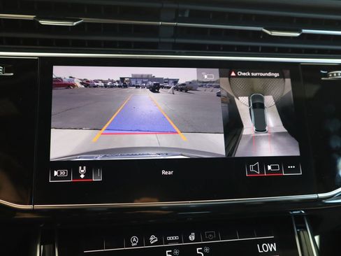 Used 2026 Audi Q7 3.0T Premium Plus image 16