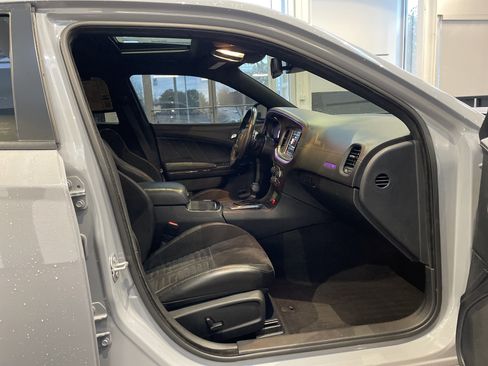 Used 2022 Dodge Charger Scat Pack w/ Daytona Edition Group image 40