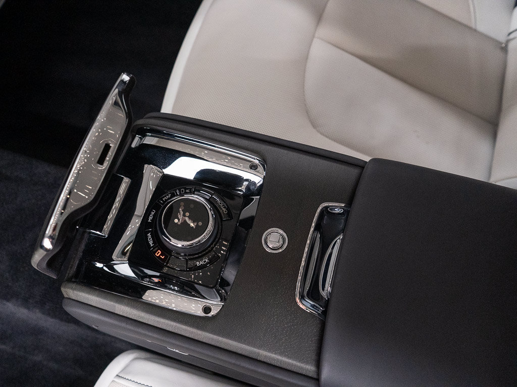 Certified 2023 Rolls-Royce Ghost Extended Wheelbase w/ Ghost Package AWD/4WD image 30