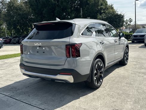 New 2026 Kia Sorento EX image 6