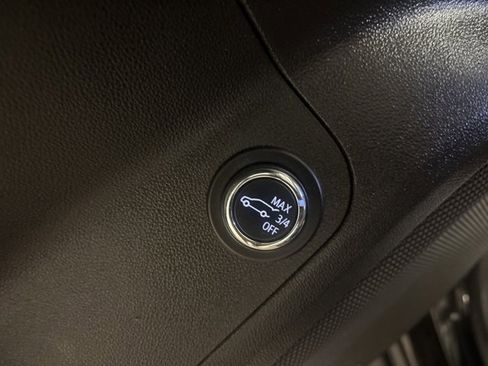 Used 2019 GMC Acadia SLT w/ LPO, Cargo Package image 17