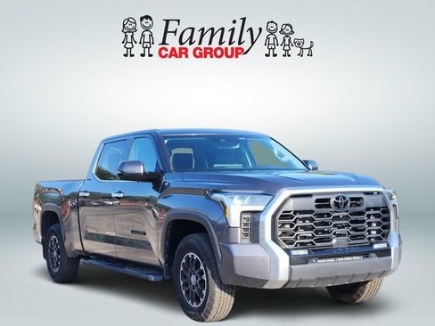 Used 2022 Toyota Tundra Limited AWD/4WD image 2