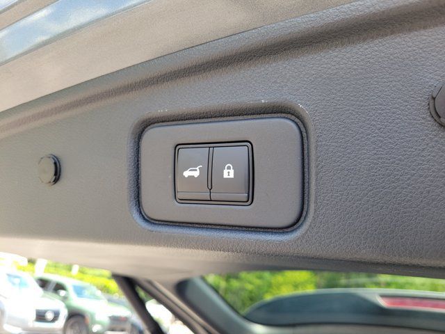 Used 2025 Nissan Pathfinder Rock Creek AWD/4WD image 9