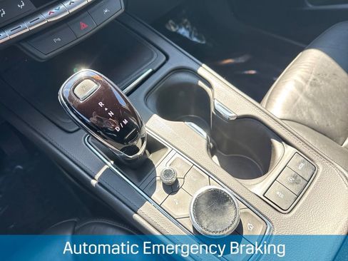 Used 2023 Cadillac XT4 Premium Luxury image 18