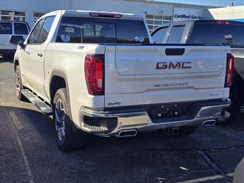 Used 2025 GMC Sierra 1500 SLT w/ SLT Premium Plus Package image 8