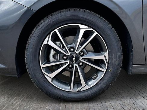 Certified 2024 Kia Forte LXS image 8