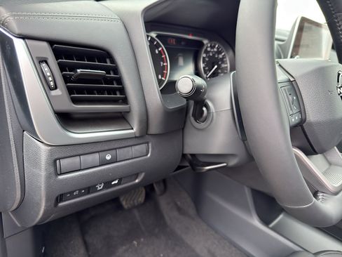 New 2026 Nissan Rogue SV image 14