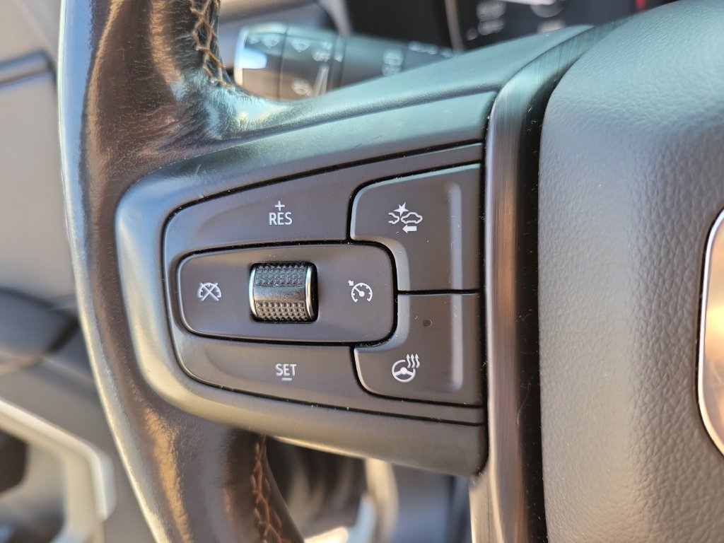Used 2021 GMC Yukon AT4 w/ AT4 Premium Plus Package AWD/4WD image 27