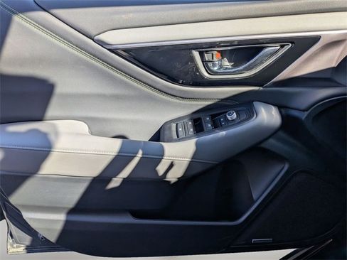 Certified 2025 Subaru Outback Onyx Edition XT image 23