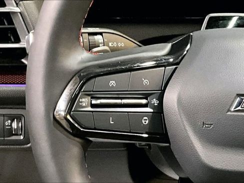 Used 2024 Chevrolet Traverse RS w/ LPO, Floor Liner Package image 11