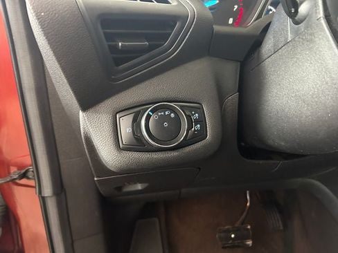 Used 2015 Ford Escape SE AWD/4WD image 19
