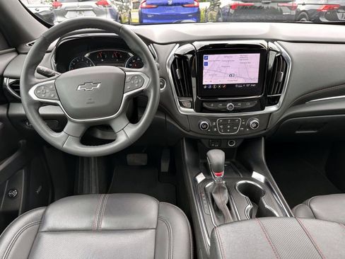 Used 2023 Chevrolet Traverse RS AWD/4WD image 16